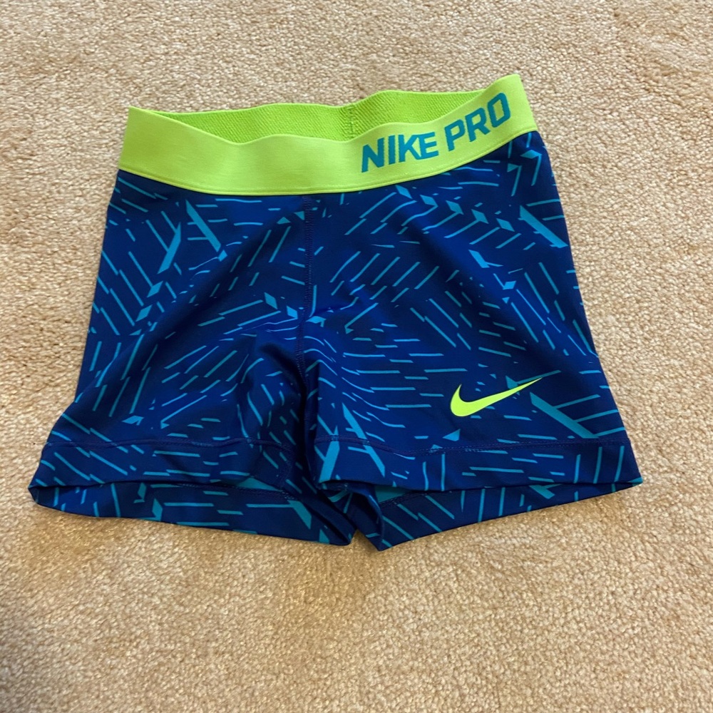 Nike pros
